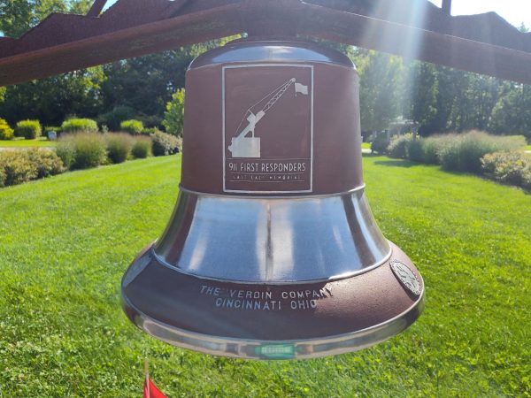 911 FIRST RESPONDERS LAST CALL MEMORIAL BELL FRONT