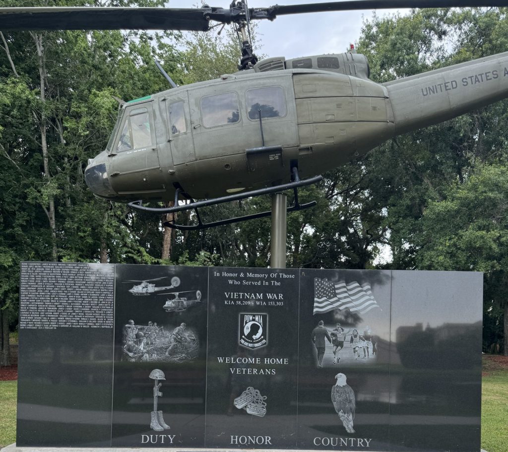 LEESBURG VIETNAM WAR MEMORIAL