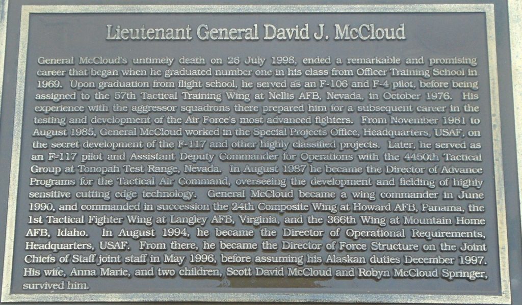 LIEUTENANT GENERAL DAVID J. MCCLOUD MEMORIAL PLAQUE