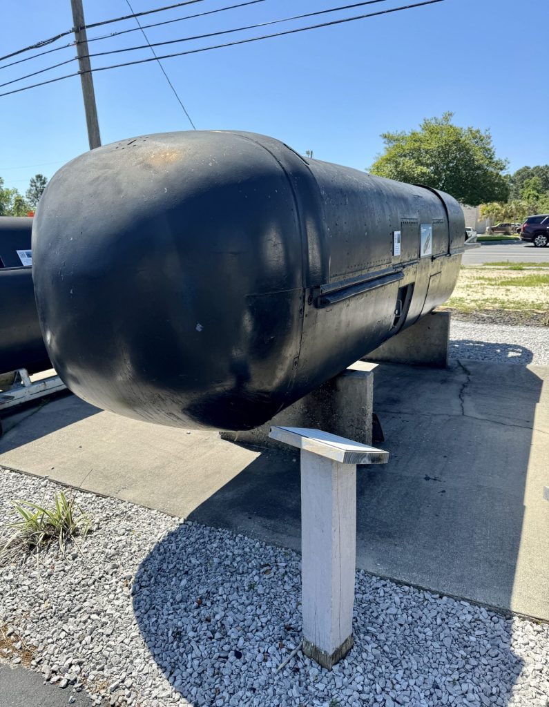 SWIMMER DELIVERY VEHICLE (SDV) MK VIII MEMORIAL