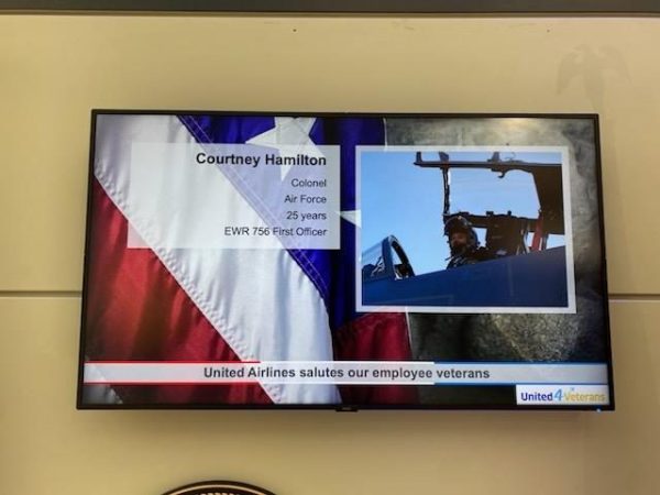 UNITED AIRLINES VETERANS HONOR WALL MEMORIAL PLAQUE A