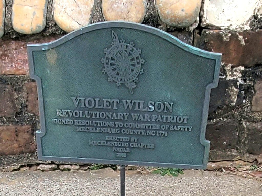 VIOLET WILSON REVOLUTIONARY WAR PATRIOT MEMORIAL PLAQUE