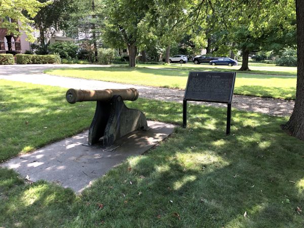 1776 CANNON WAR MEMORIAL