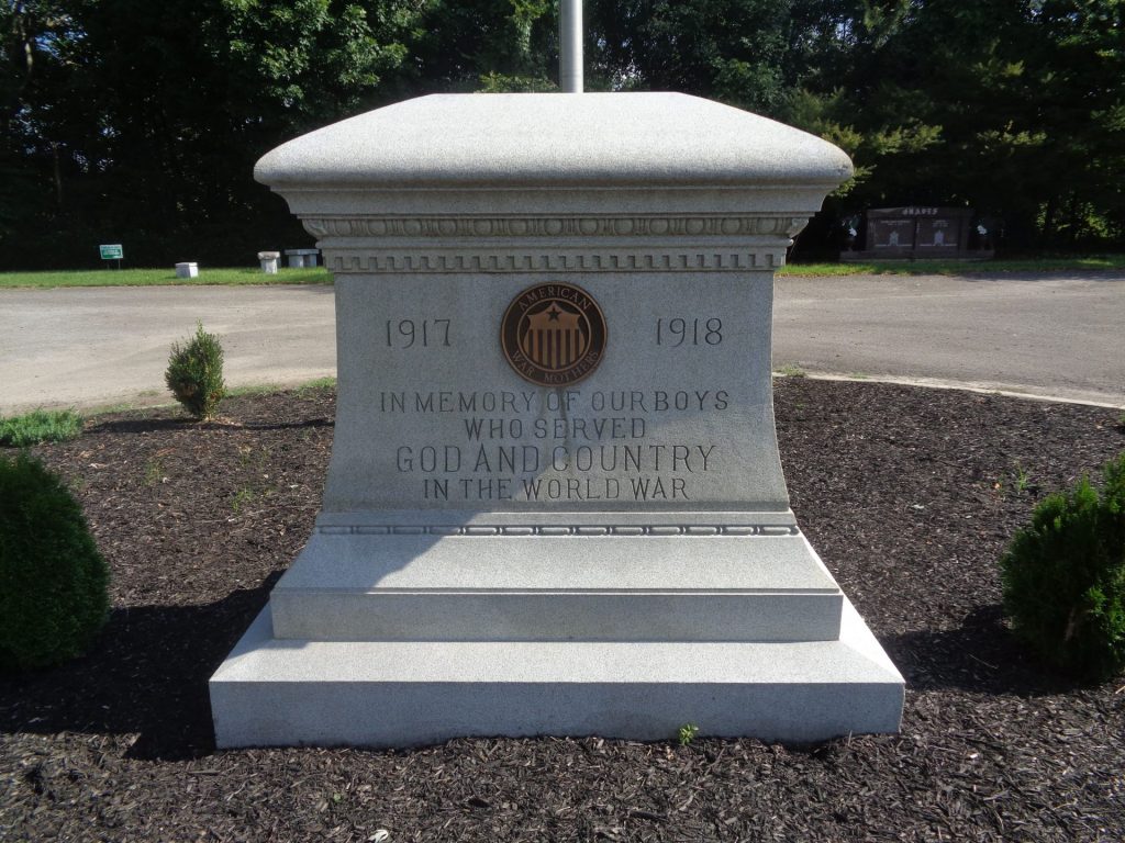 AMERICAN WAR MOTHERS WORLD WAR MEMORIAL CLOSE-UP