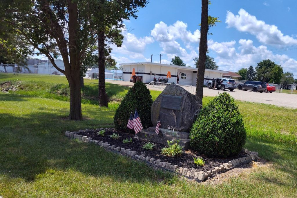 ARCANUM GARDEN CLUB WORLD WAR II SUPREME SACRIFICE MEMORIAL TREES