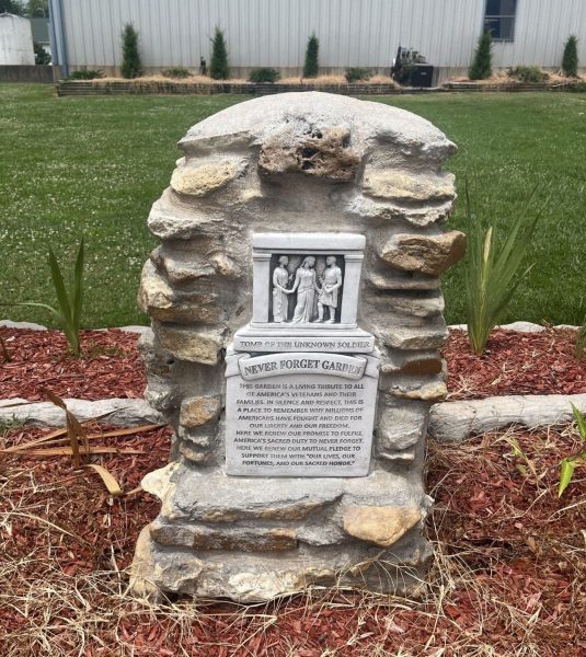 CABOOL NEVER FORGET GARDEN MEMORIAL