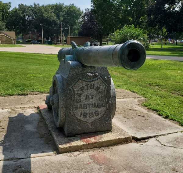 CAPTURED AT SANTIAGO 1898 MEMORIAL