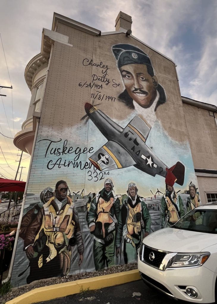 CHARLES Y. PETTY SR. WAR MEMORIAL MURAL