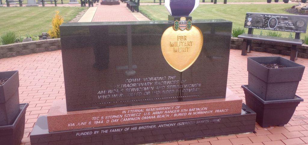 CLINTON PURPLE HEART WAR MEMORIAL BACK