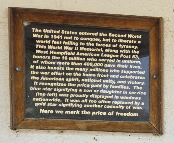 DARRAGH WORLD WAR II AND KOREAN WAR MEMORIAL PLAQUE A