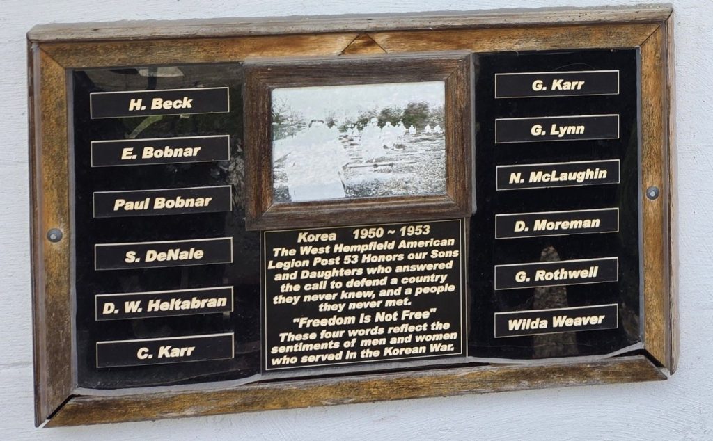 DARRAGH WORLD WAR II AND KOREAN WAR MEMORIAL PLAQUE D