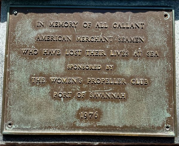 GALLANT AMERICAN MERCHANT SEAMEN WAR MEMORIAL PLAQUE