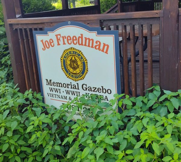 JOE FREEDMAN MEMORIAL GAZEBO PLAQUE