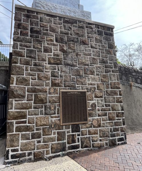 MAUCH CHUNK WORLD WAR II HONOR ROLL MEMORIAL