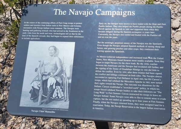 THE NAVAJO CAMPAIGNS WAR MEMORIAL PLAQUE