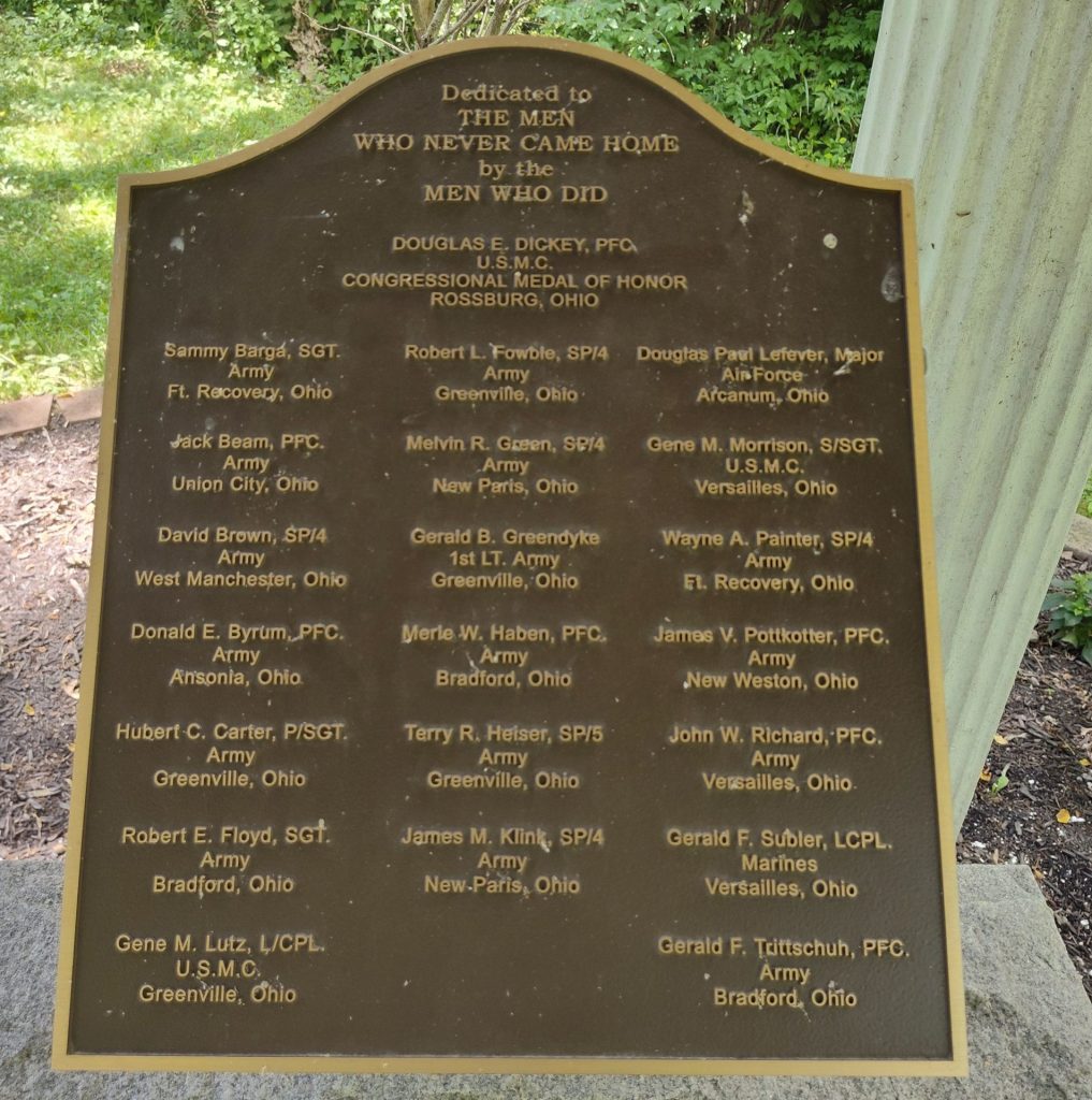 THE VIETNAM MEMORIAL HONOR ROLL PLAQUE