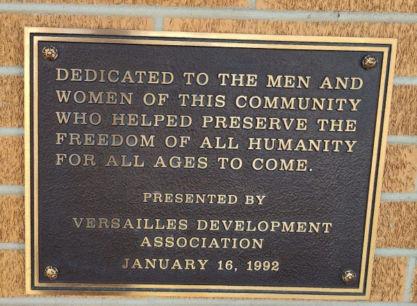 VERSAILLES DEVELOPMENT ASSOCIATION VETERANS MEMORIAL BUILDING PLAQUE