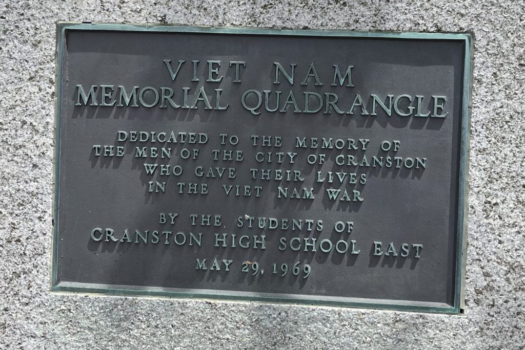 VIET NAM MEMORIAL QUADRANGLE MEMORIAL PLAQUE