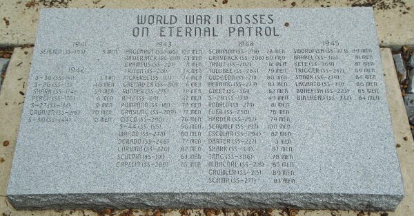 ANNVILLE U.S. SUBMARINE VETERANS WORLD WAR II MEMORIAL STONE B