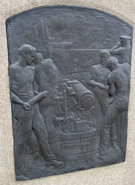 CITIZENSW OF EAST PROVIDENCE WORLD WAR MEMORIAL PLAQUE D