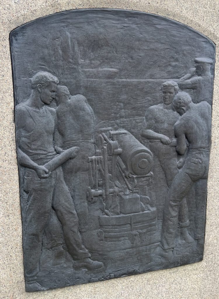 CITIZENSW OF EAST PROVIDENCE WORLD WAR MEMORIAL PLAQUE D