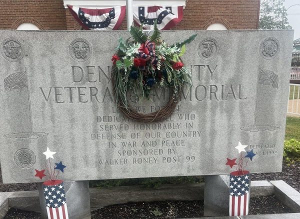 DENT COUNTY VETERANS MEMORIAL