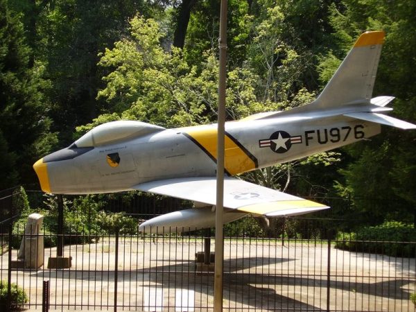 F-86 SABER JET WAR MEMORIAL AIRCRAFT