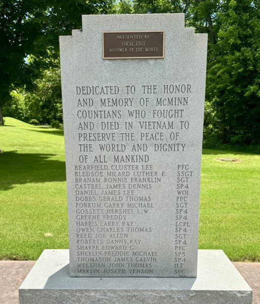 MCMINN COUNTIANS VIETNAM WAR MEMORIAL