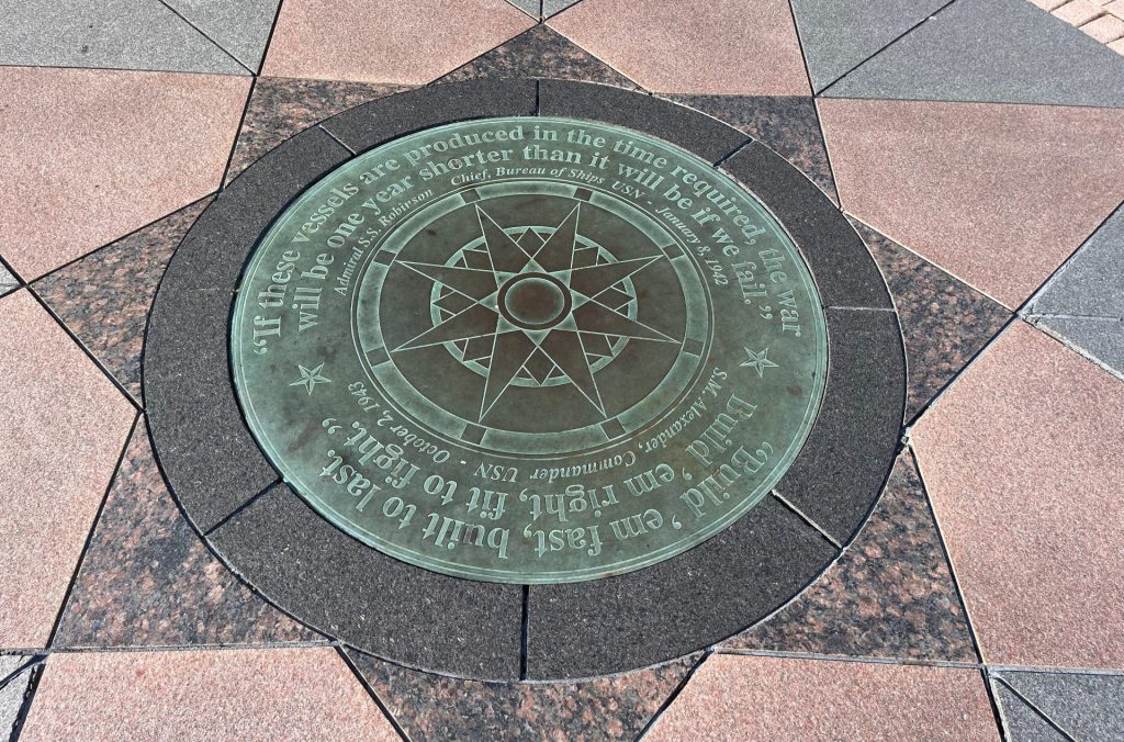 POINTS OF REMEMBRANCE WAR MEMORIAL