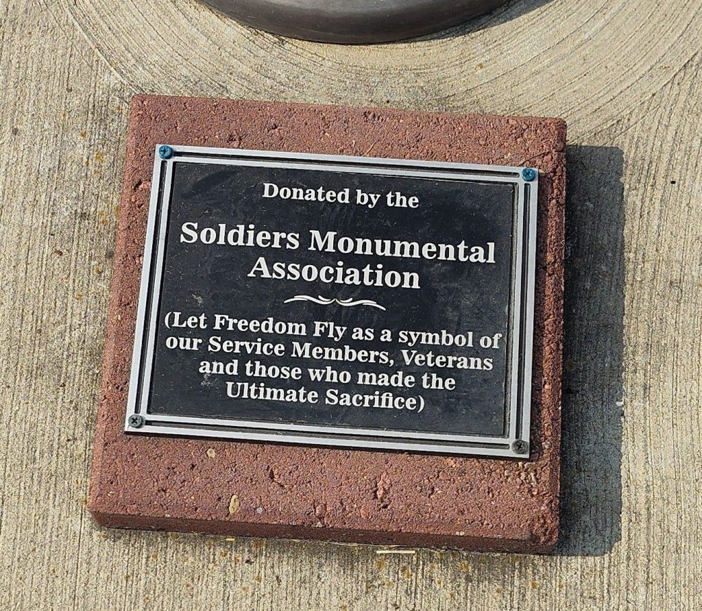 SOLDIERS MONUMENTAL ASSOCIATION VETERANS MEMORIAL FLAGPOLE PLAQUE