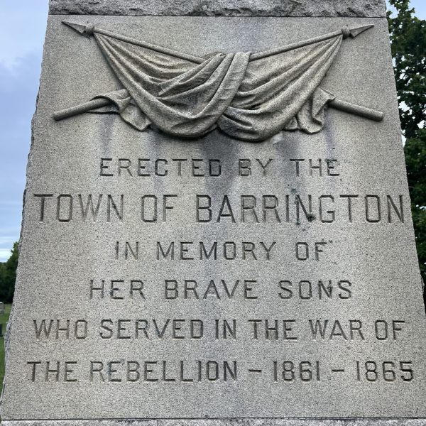 TOWN OF BARRINGTON WAR OF THE REBELLION MEMORIAL STONE