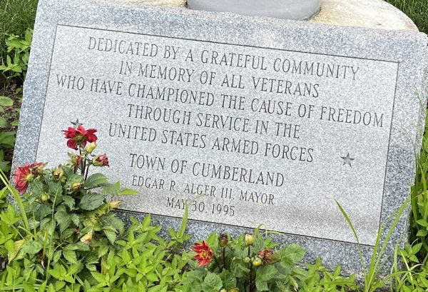TOWN OF CUMBERLAND VETERANS MEMORIAL TABLET