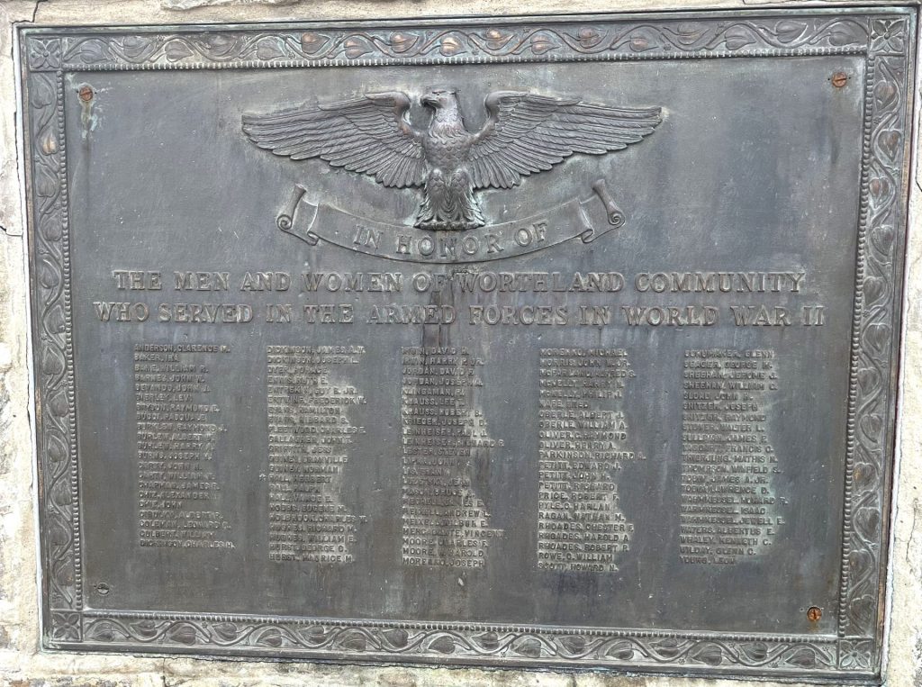 WORTHLAND COMMUNITY WORLD WAR II VETERANS MEMORIAL PLAQUE