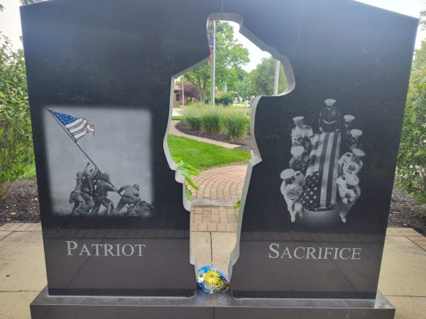 BLACKWOOD GOLD STAR FAMILIES MEMORIAL BACK