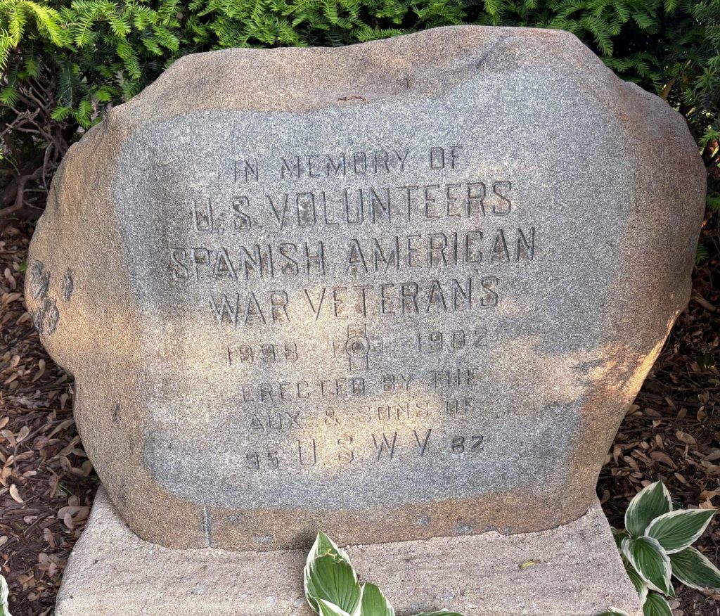 BLUE ISLAND SPANISH-AMERICAN WAR MEMORIAL ROCK