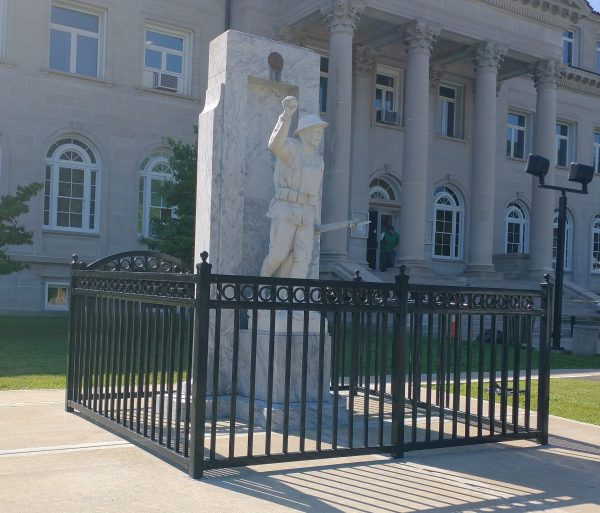 BOONE COUNTY VETERANS MEMORIAL FRONT