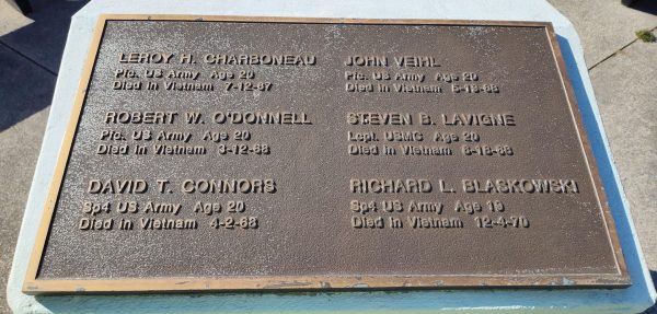 CHEBOYGAN COUNTY VETERANS MEMORIAL PARK PLAQUE