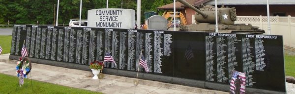 COMMUNITY SERVICE MONUMENT