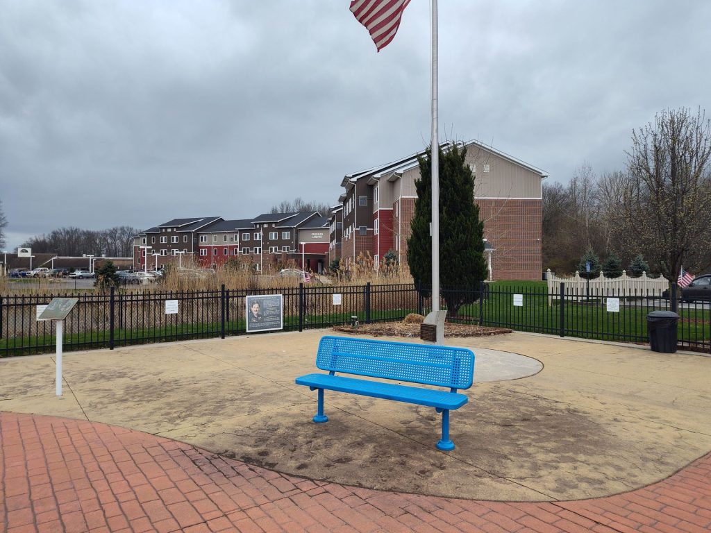 HONORING NEIL ARMSTRONG AND ALL U.S. VETERANS MEMORIAL FLAGPOL.E