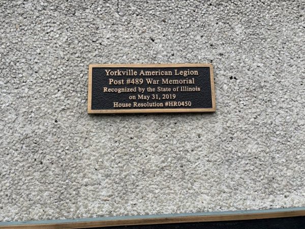 KENDALL COUNTY VETERANS MEMORIAL PLAQUE B