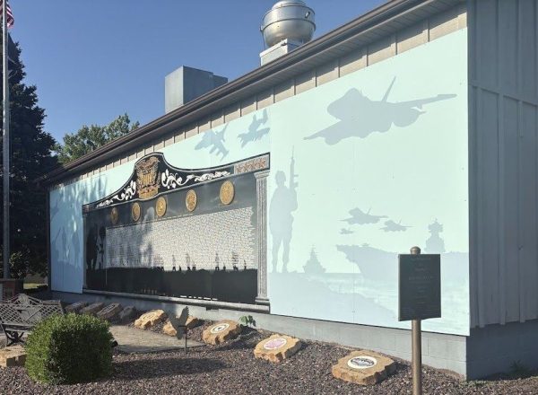 LE ROY VETERANS MEMORIAL MURAL