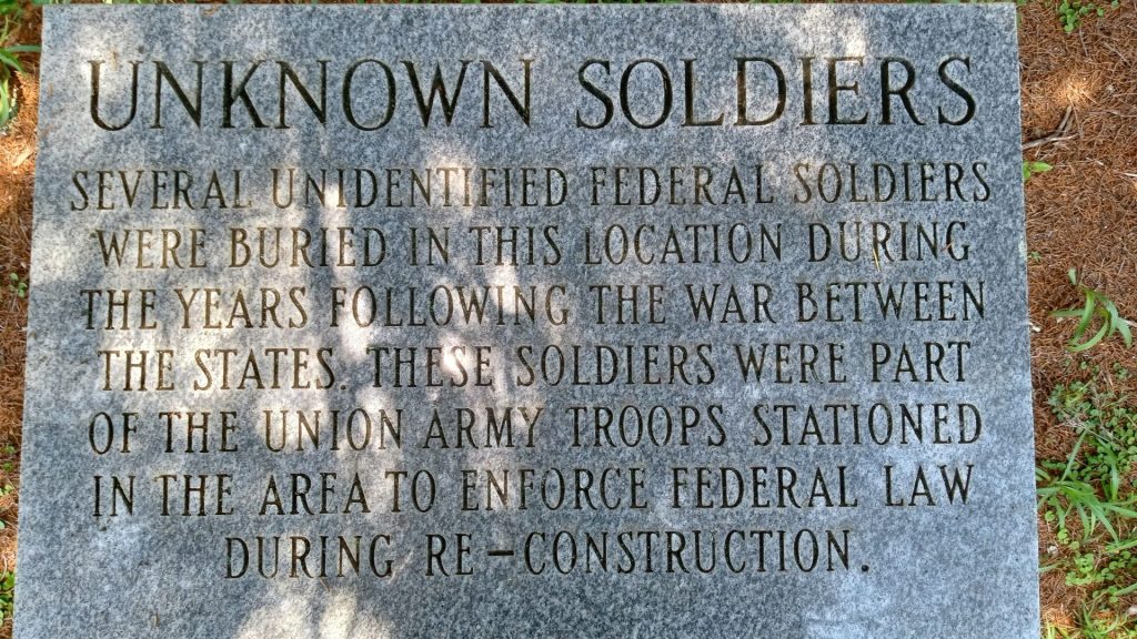 MIDWAY UNKNOWN SOLDIERS MEMORIAL STONE