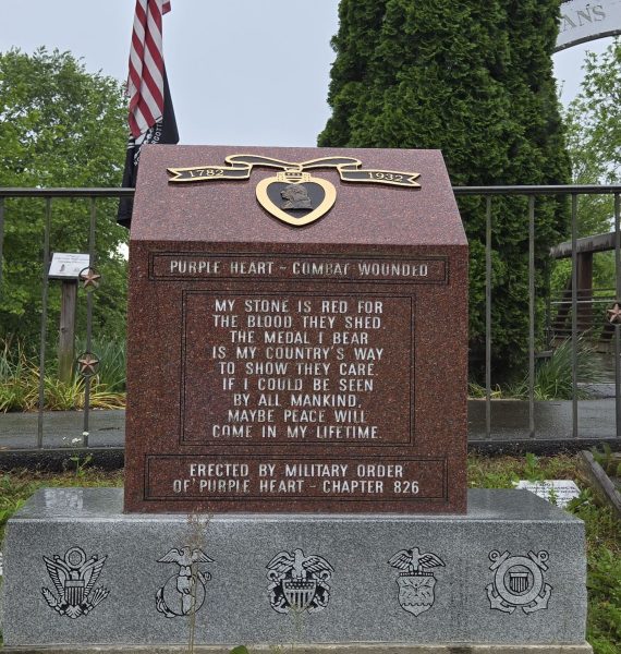 PURPLE HEART-COMBAT WOUNDED WAR MEMORIAL