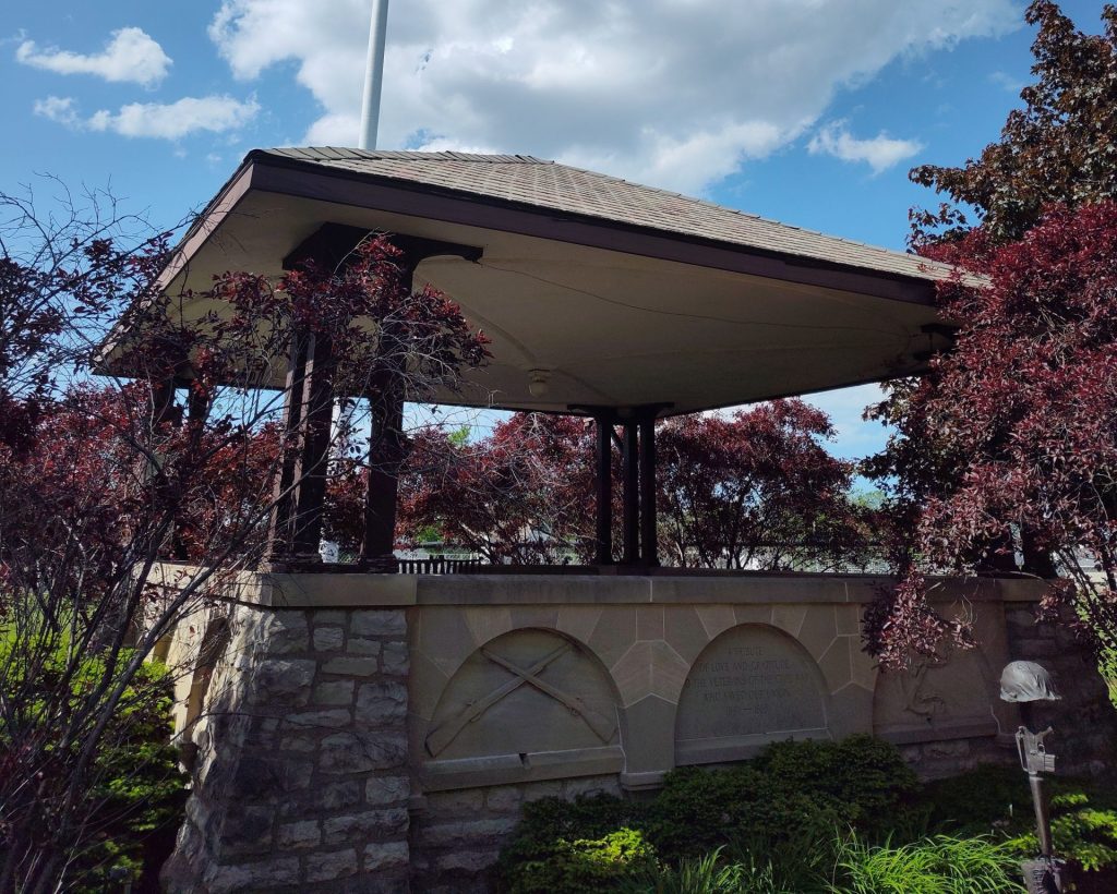 SANDUSKY CIVIL WAR AND WORLD WAR I MEMORIAL