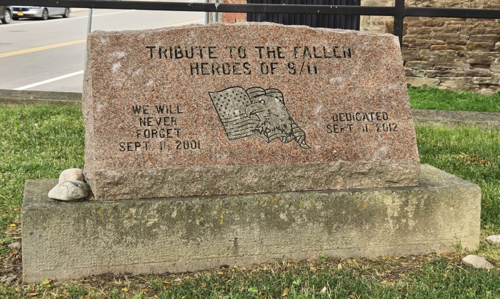 TRIBUTE TO THE FALLEN HEROES OF 9/11 MEMORIAL FRONT