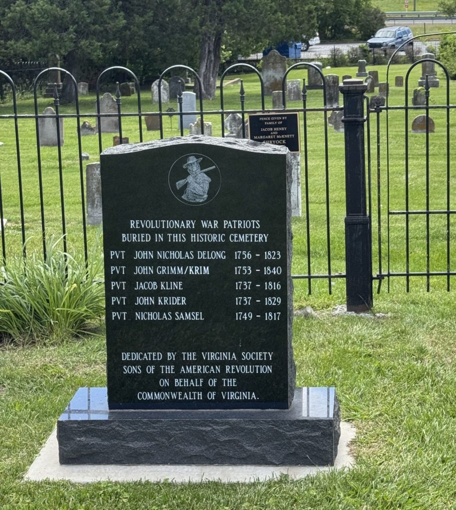 TRINITY LUTHERAN CEMETERY REVOLUTIONARY WAR PATRIOTS MEMORIAL