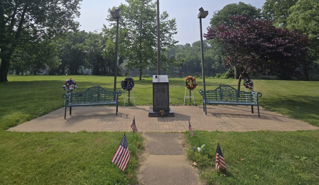 VVA CHAPTER 138 VIET-NAM WAR VETERANS MEMORIAL