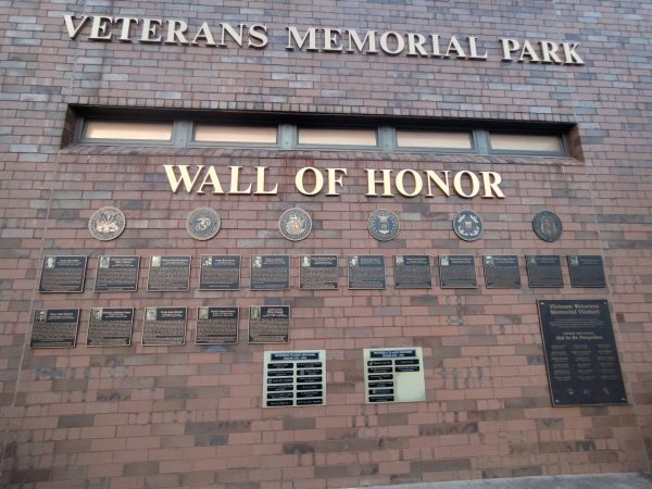 VETERANS MEMORIAL PARK WALL OF HONOR