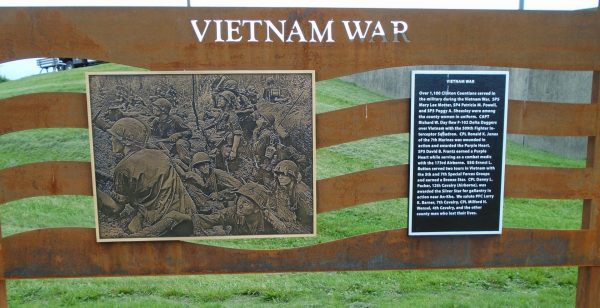 VIETNAM WAR MEMORIAL MURAL