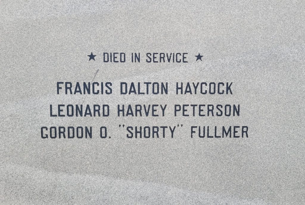 CIRCLEVILLE VETERANS MEMORIAL STONE D